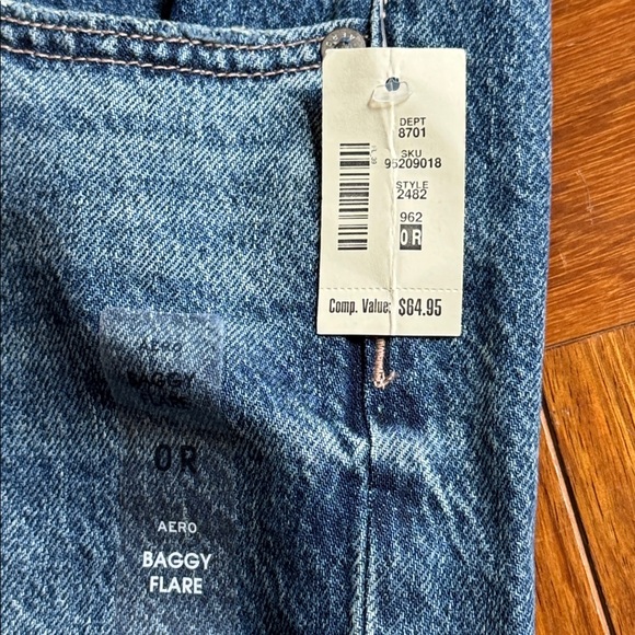 Aeropostale Baggy Flare Non Stretch Jeans - Picture 4 of 10